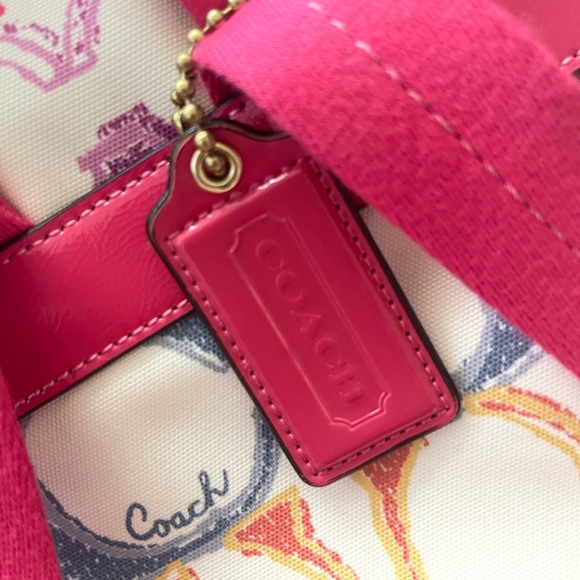 COACH BACKPACK - Picture 6 of 7